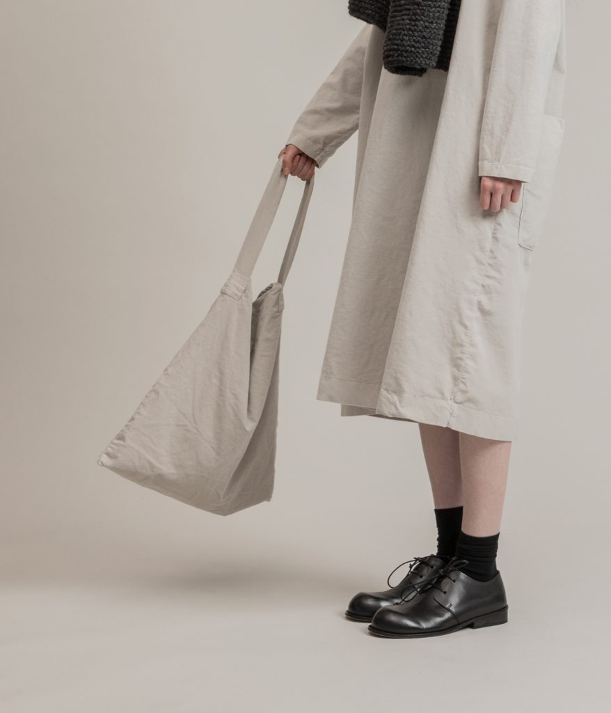 ALBUM DI FAMIGLIA ボディバック ALBUM DI FAMIGLIA ボディバック